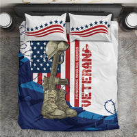 White bedding set with stars-and-stripes flag, army boots, and HONORING text on quilt