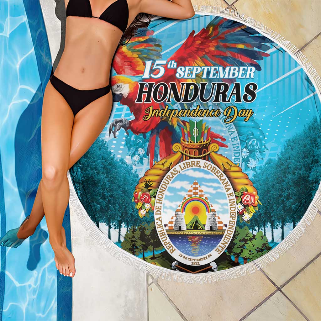 Honduras Independence Day 1821 Beach Blanket Libre Soberana e Independiente - Wonder Print Shop
