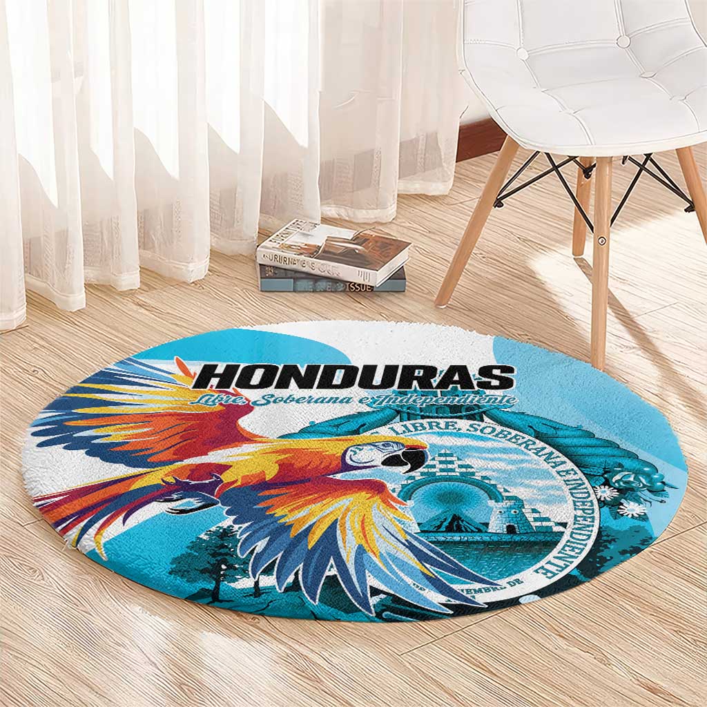 Honduras 1821 Round Carpet Scarlet Macaw Sky Blue Color - Wonder Print Shop