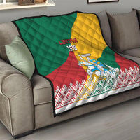 Lithuania Independence quilt on a couch with green-yellow-red flag blocks and LIETUVA 1918