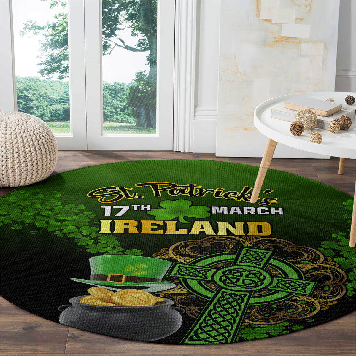 Round green St. Patrick’s Day rug with “St. Patrick’s 17th March Ireland” and shamrock knot