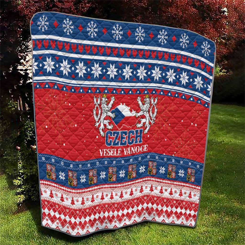 Christmas quilt with red, blue and white Czech holiday pattern
