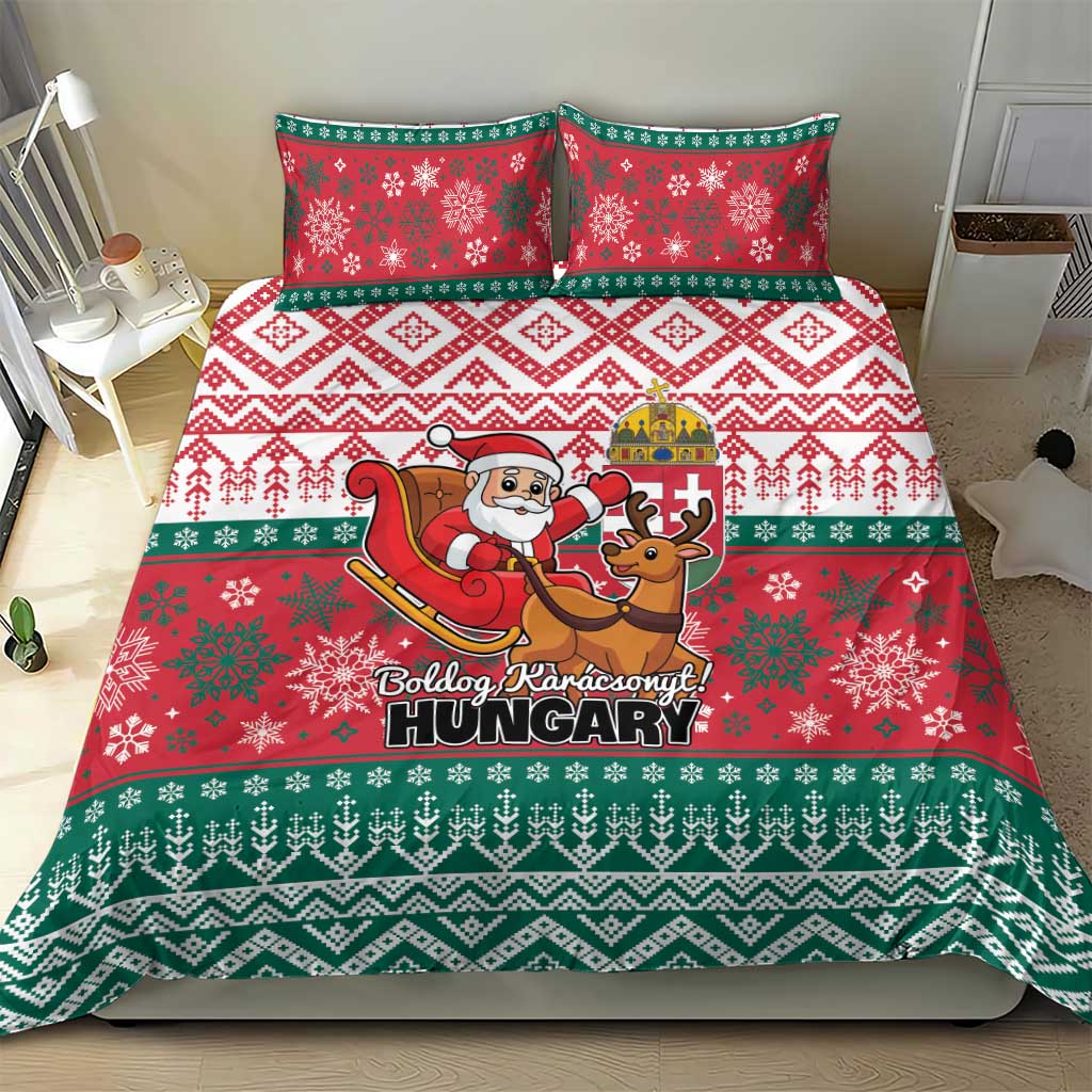 Red and green Christmas duvet cover with Santa and reindeer center print and matching pillows