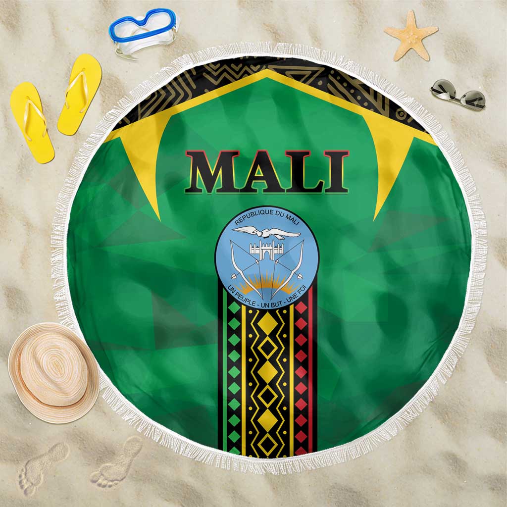 Green round beach blanket with Mali emblem, white fringe edge, 150cm diameter