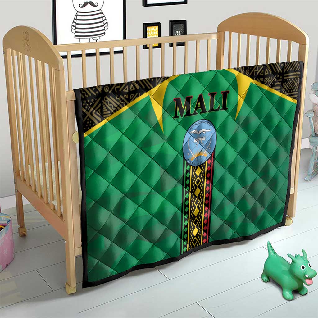 Mali green quilt for crib with black border, yellow star top panel, Mali emblem