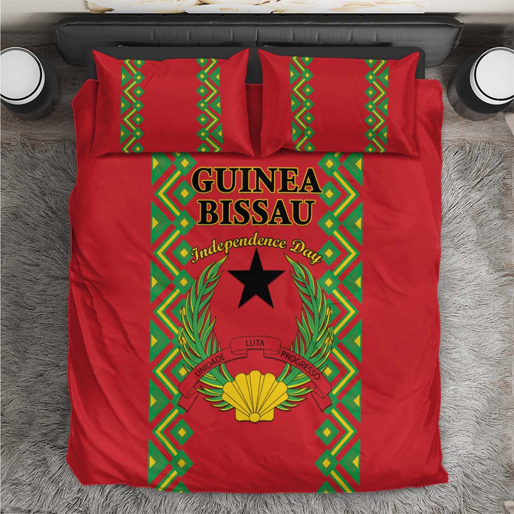 Red bedding set with green geometric border and Guinea-Bissau Independence Day emblem