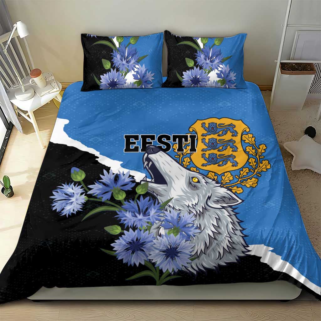 Blue and black comforter with wolf and blue flowers, with two square pillowcases