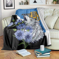 Grey wolf and blue flower print blanket with Esti text, in blue and black panels