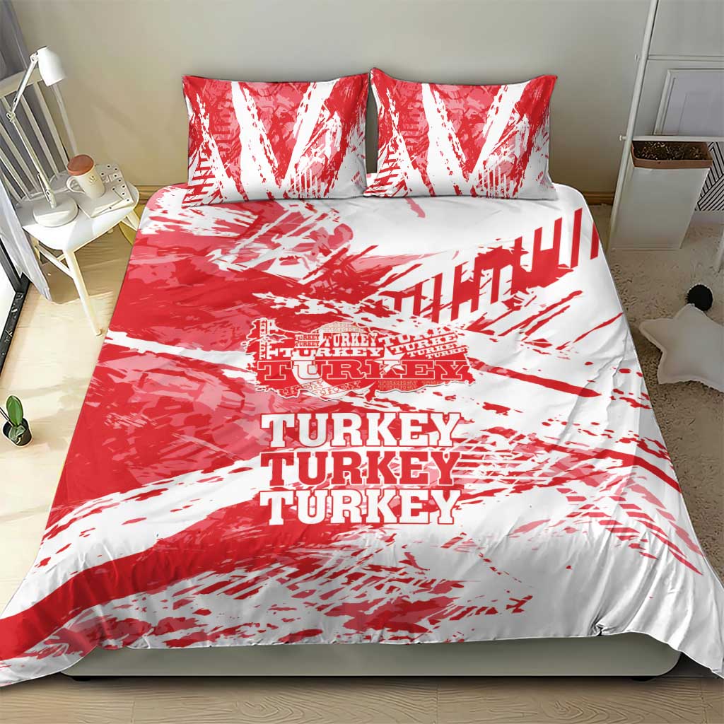 Red and white Turkey-themed duvet cover set with two pillowcases and printed design