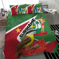 Suriname-themed green and red duvet with bird graphic and two coordinated pillowcases