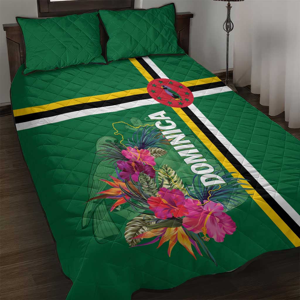 Green quilt bed set with tropical floral print, striped band, and matching pillowcases