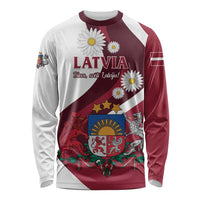 Unisex long-sleeve shirt with Latvia crest, daisy accents, white and maroon raglan panels