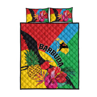 Tropical quilt bed set with two pillowcases; parrot and hibiscus print, 'BARBUDA'