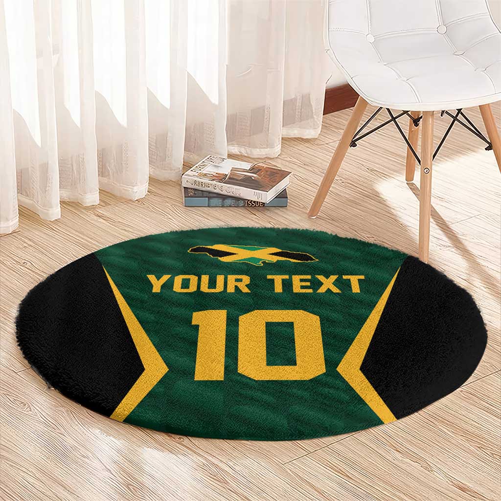 Green round cricket carpet with black edges, gold 'YOUR TEXT' and number 10