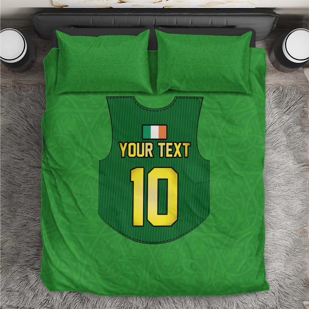 Green rugby bedding set: jersey graphic with 'YOUR TEXT' and number 10 on duvet, pillows