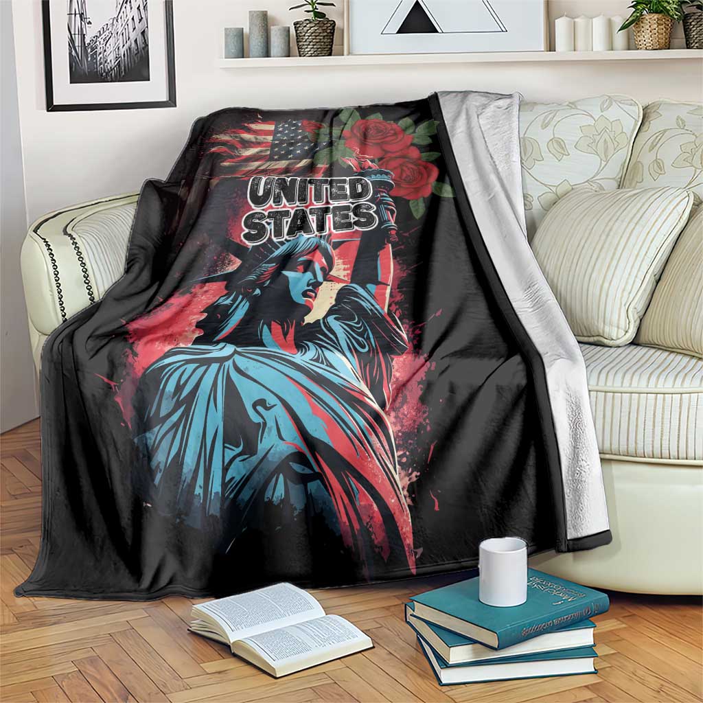 Black Independence Day blanket with Statue of Liberty artwork and 'United States' text