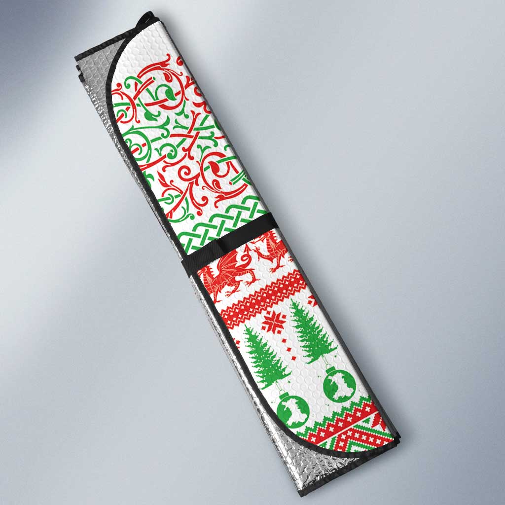 Welsh Christmas auto sun shade panel with green and red Celtic festive print