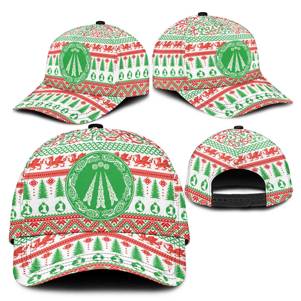 Welsh Christmas Classic Cap Awen and Celtics Culture with Xmas Elements - Wonder Print Shop