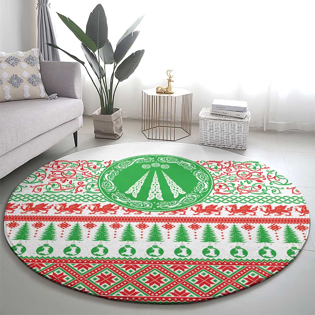 Round Christmas rug featuring green tree in a circular medallion and red/green festive patterns