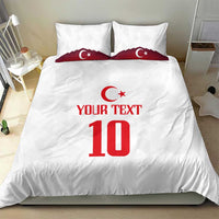 White bedding set with Turkey flag pillows and duvet, YOUR TEXT, and number 10