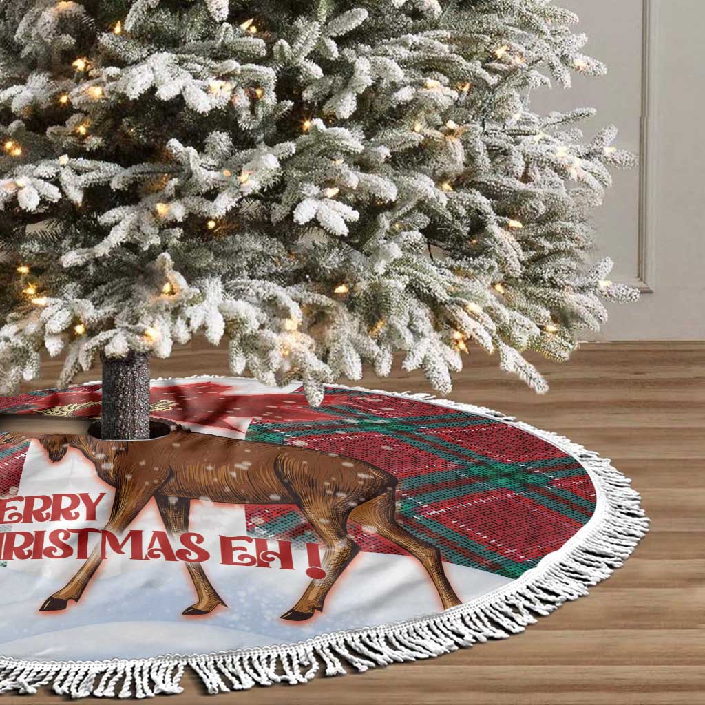 Round tree skirt with moose on plaid background and white fringed border