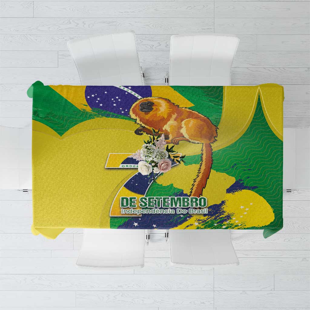 Folded Brazil independence day tablecloth with animal graphic and de setembro text
