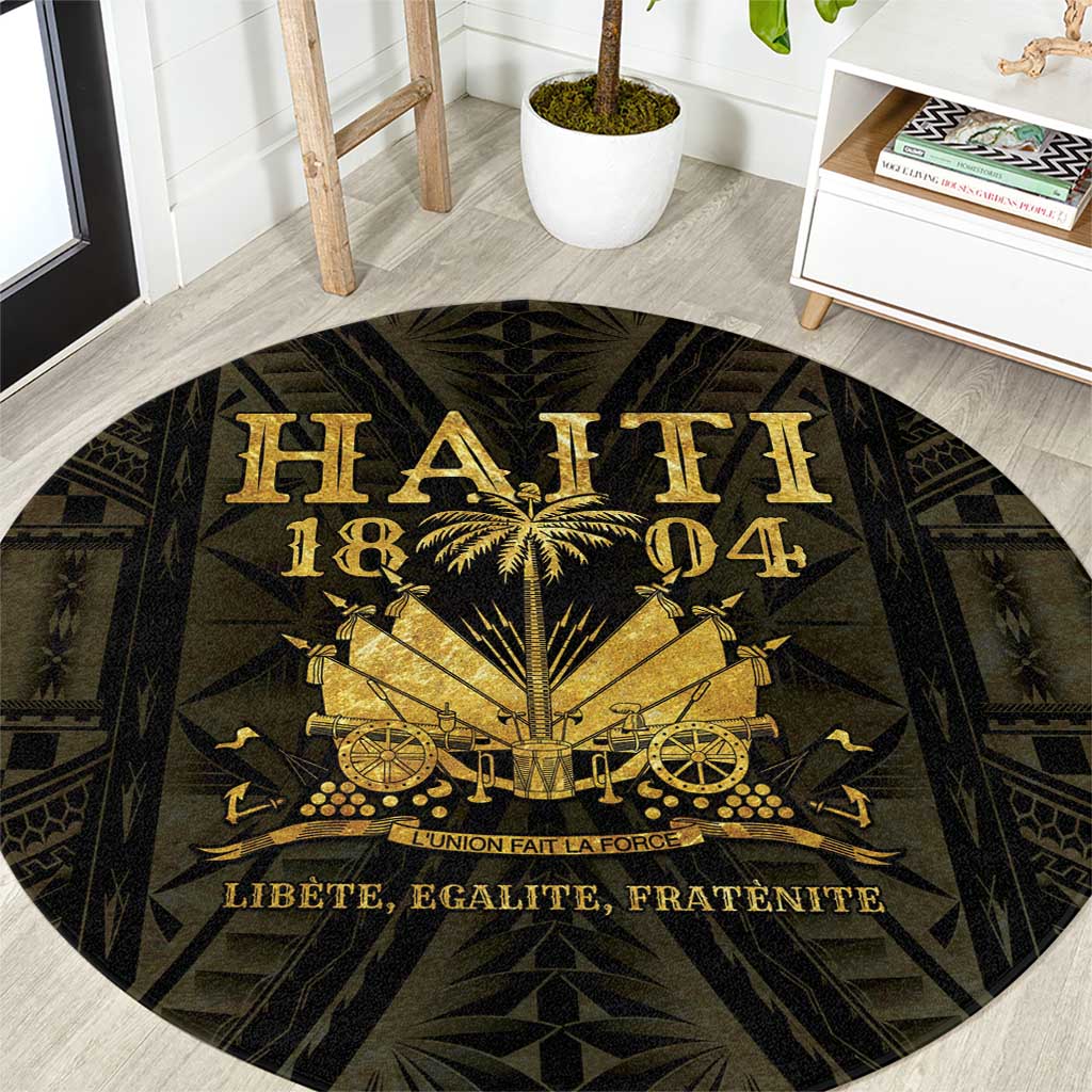 Round black-and-gold round carpet with ornate central emblem and fan motifs