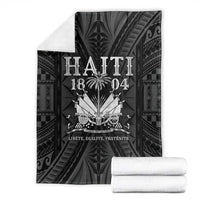 Black blanket with folded look, “HAITI 1804” text, and “LIBERTE, EGALITE, FRATERNITE”