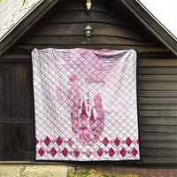 Pink and white Kentucky quilt with diamond quilting and magenta horse emblem