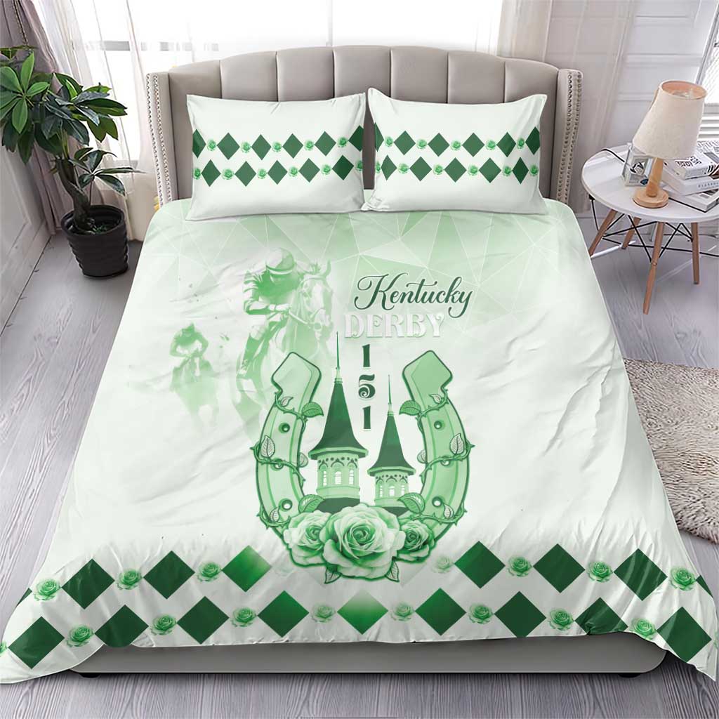 Green and white bedding set with Kentucky Derby center graphic and diamond border duvet