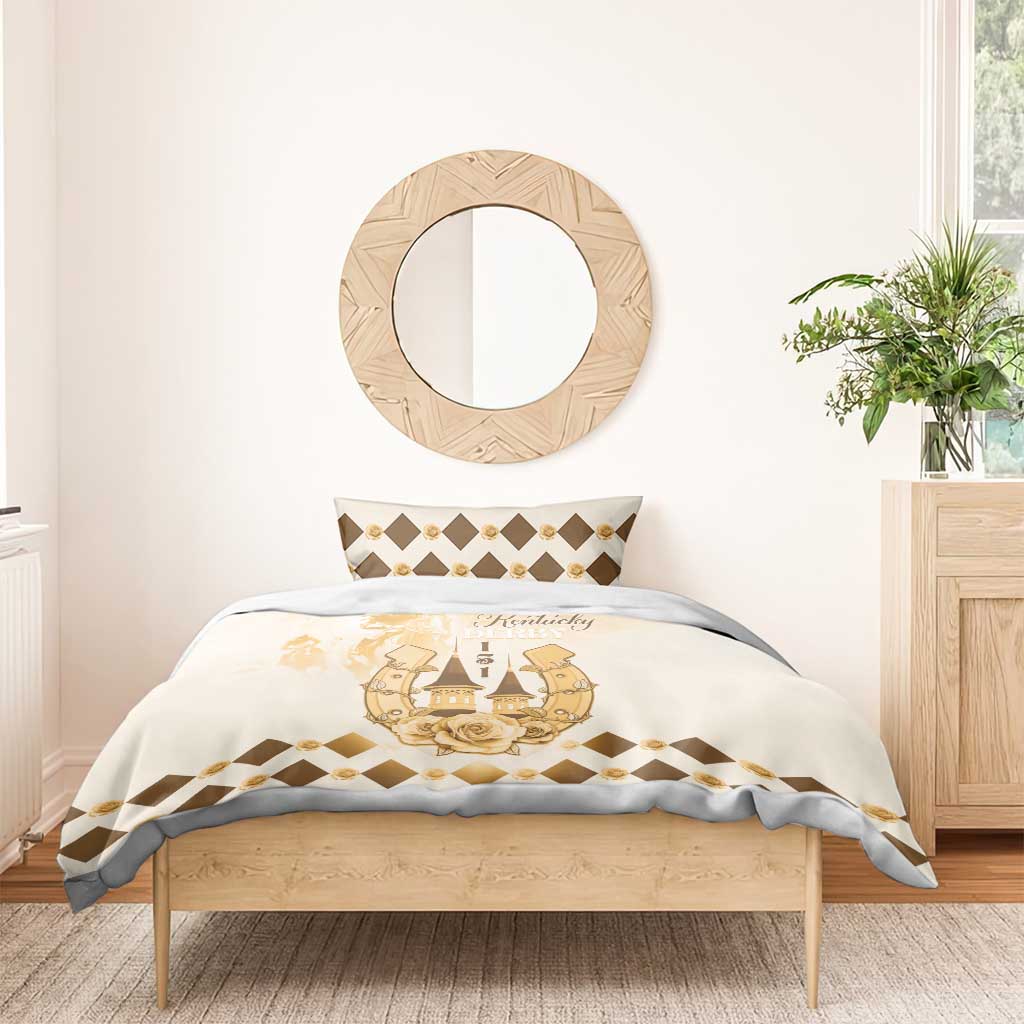 Beige bedding set with gold horse-racing emblem and rose, quilt with matching pillowcases