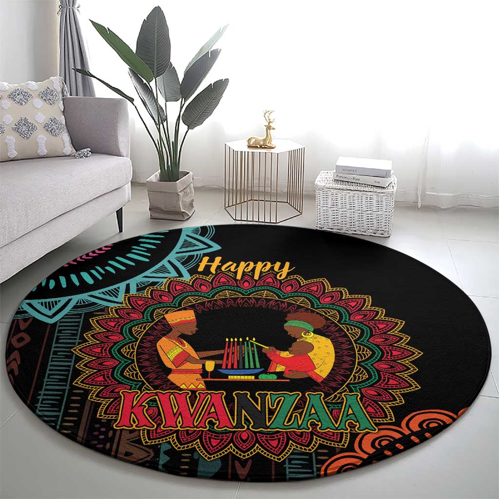 Black round Kwanzaa mandala carpet with “Happy Kwanzaa” headline and central candle figures.