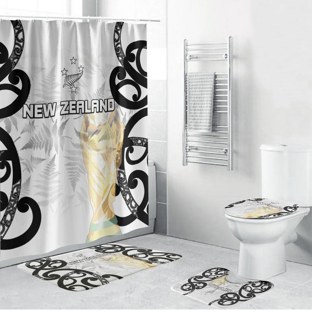 New Zealand WC2026 White Bathroom Set Silver Fern
