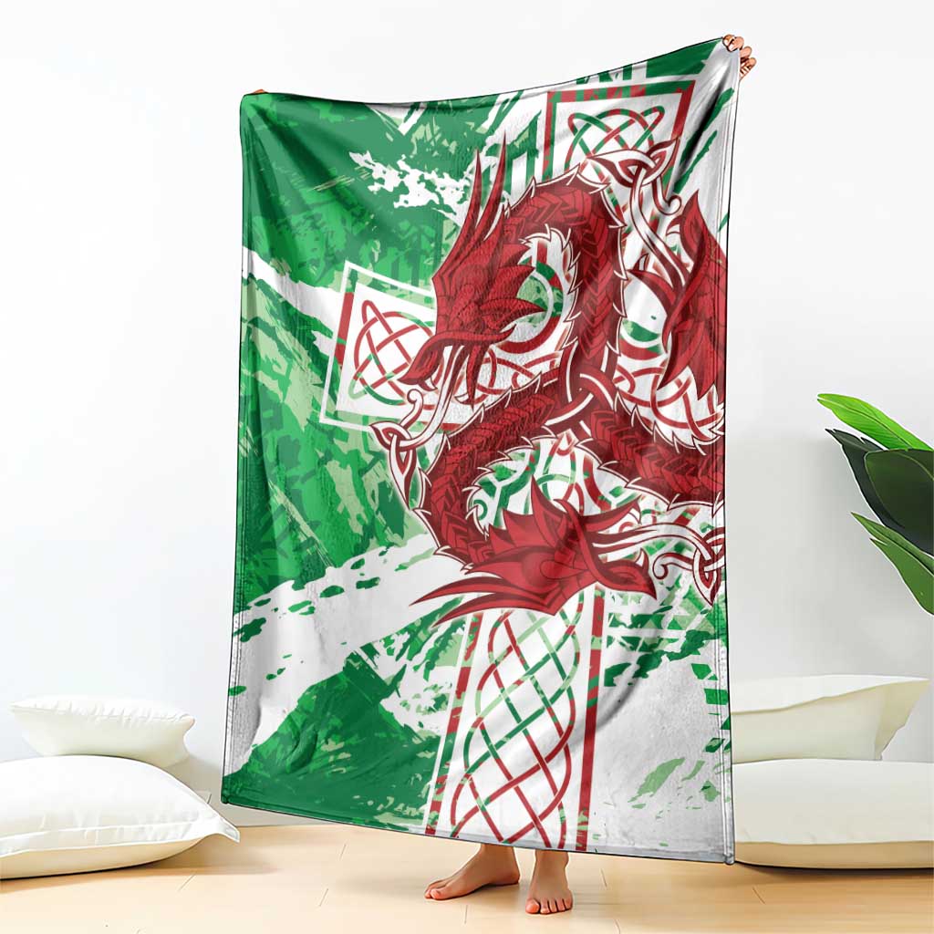Wales Cymru Am Byth Blanket Celtic Dragon Triskelion - Wonder Print Shop
