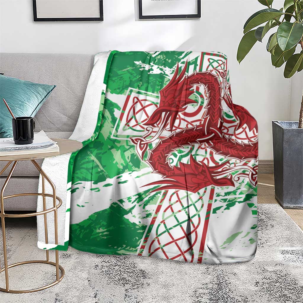 Wales Cymru Am Byth Blanket Celtic Dragon Triskelion - Wonder Print Shop