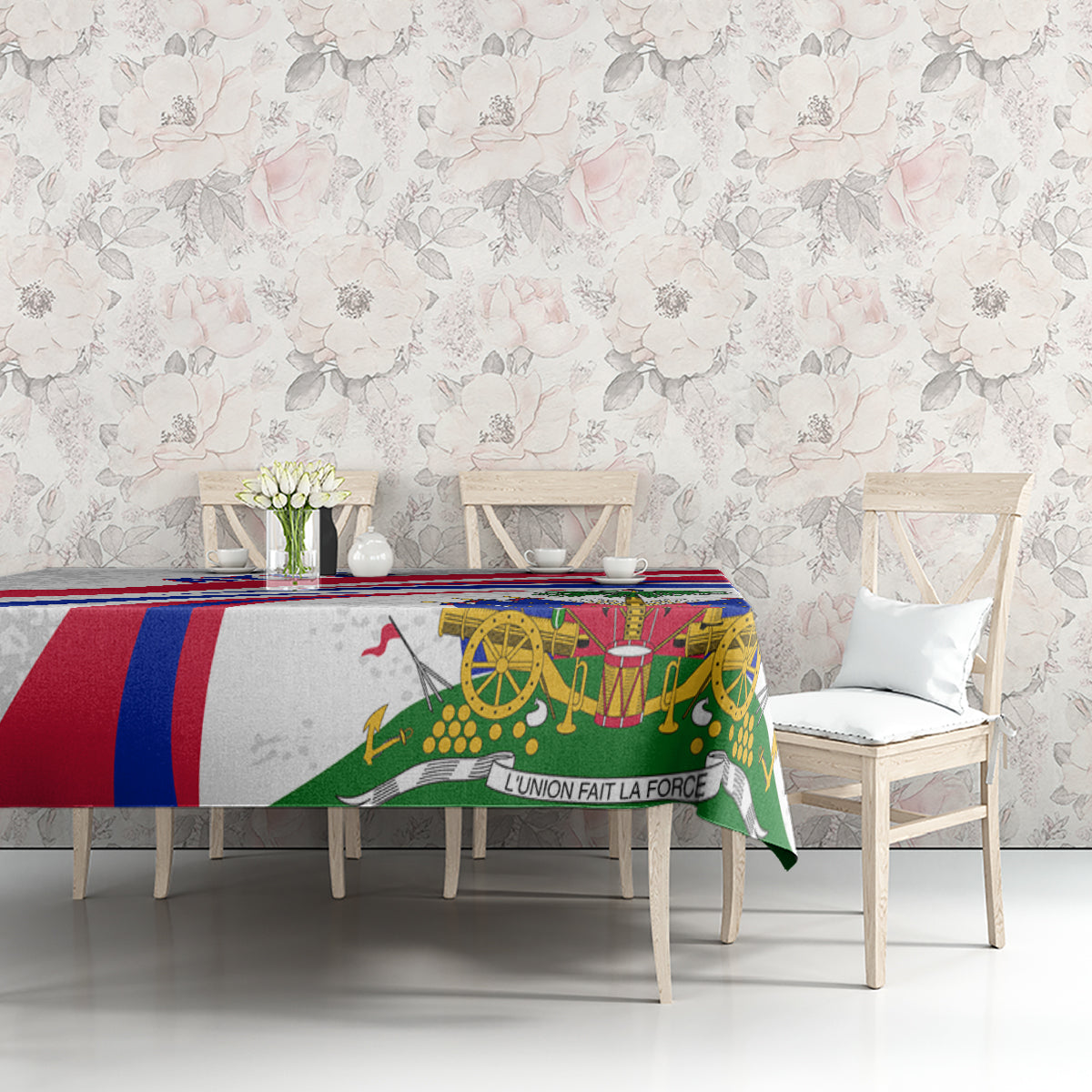 Haiti independence anniversary tablecloth with central emblem and red-blue stripe border