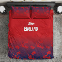 Red England duvet cover with matching pillowcases, crowned lion pattern