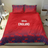 Red England duvet cover with two pillowcases and crowned pattern