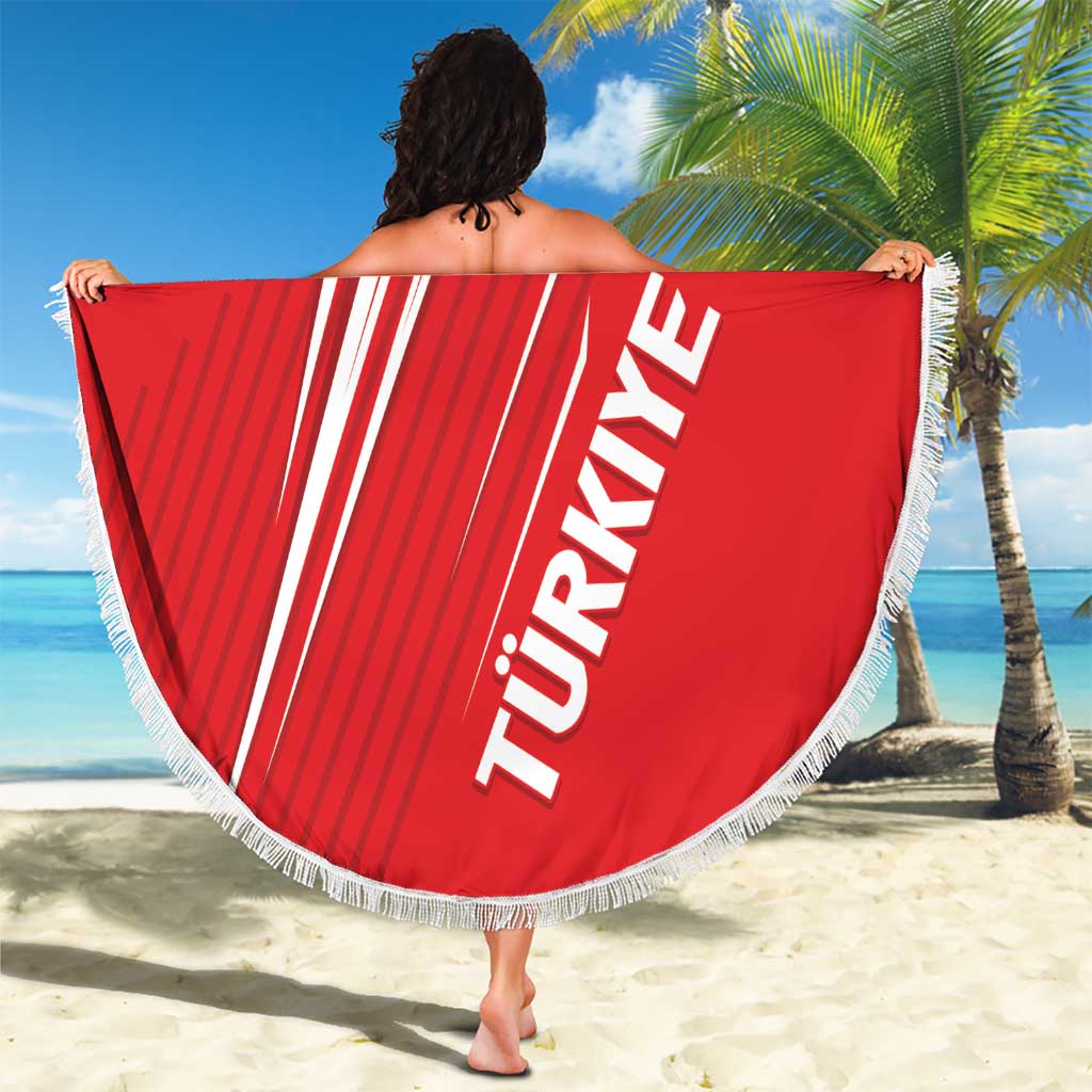 Red round beach blanket with Turkey star-and-stripe print, tassel fringe border