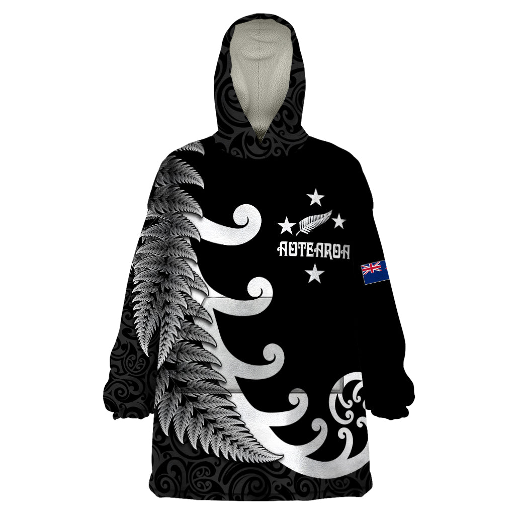 personalised-new-zealand-rugby-wearable-blanket-hoodie-aotearoa-silver-fern-koru-maori-style