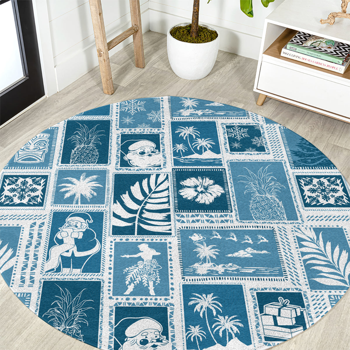 Round aquamarine patchwork rug with blue tropical and Christmas-style illustrations