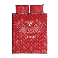 Red quilt bed set with dragon crest, pillows, “YOUR TEXT 07” and “CYMRU”