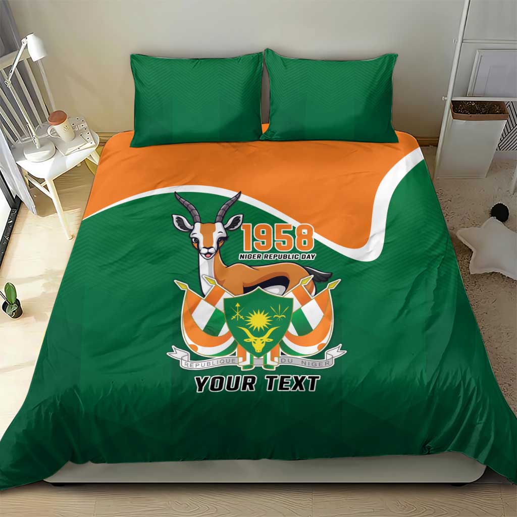 Green bedding set with orange band, 1958 emblem and personalized text on duvet