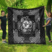Personalized Pembrokeshire Sir Benfro Quilt Black Puffin Celtic-inspired - Wonder Print Shop