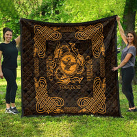 Personalized Pembrokeshire Sir Benfro Quilt Gold Puffin Celtic-inspired - Wonder Print Shop