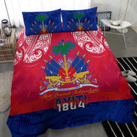 Red and blue duvet and pillow set with central crest, palm trees, and 1804 print