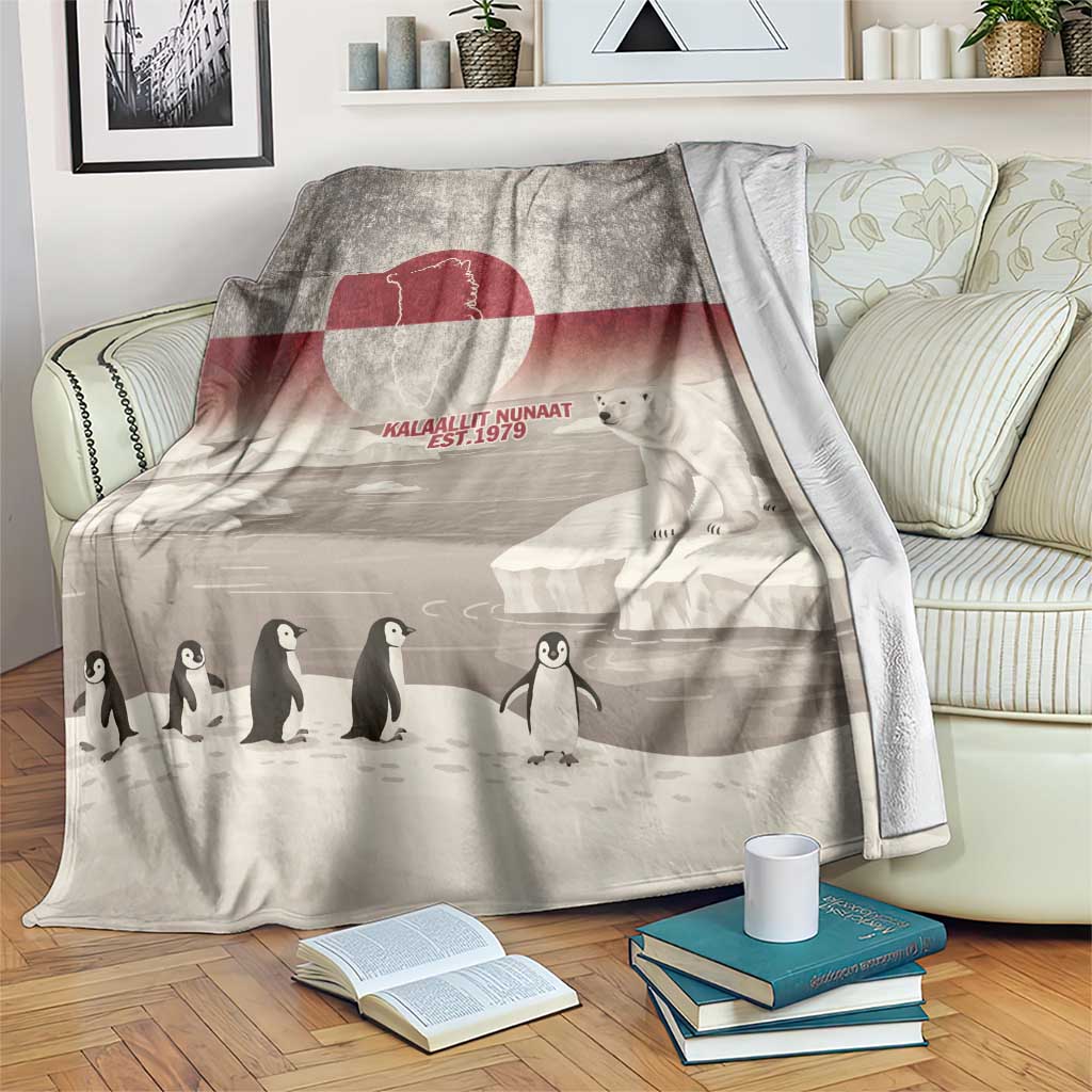 Greenland flag vintage blanket in gray with red circle and polar bear illustration