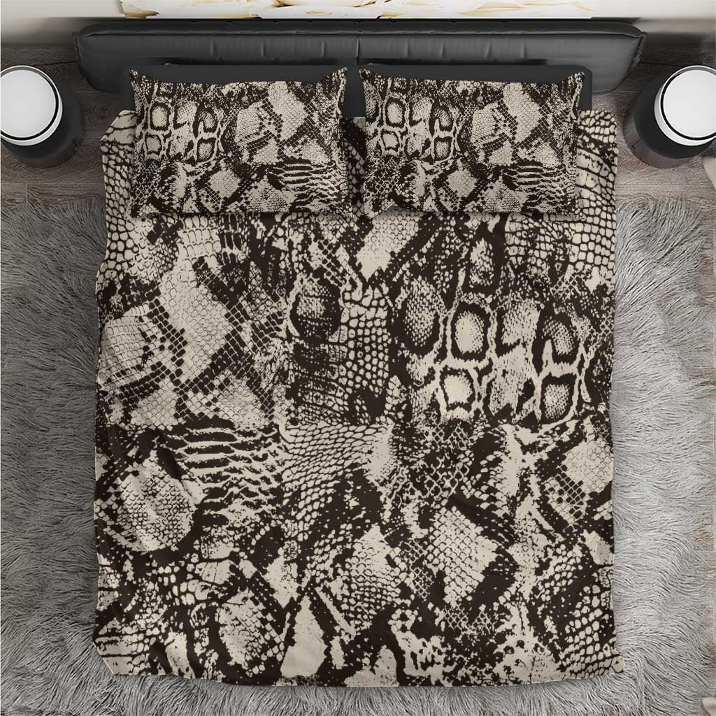 Snake-skin printed bedding set cover with two matching pillowcases, black and cream mix