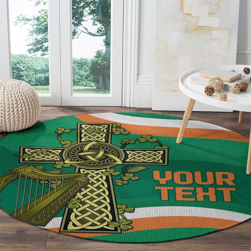 Round green rug featuring Celtic harp and knot motif with “YOUR TEHT” text