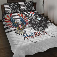 American eagle quilt bed set with black-and-white grunge design, stars, and blue-red details